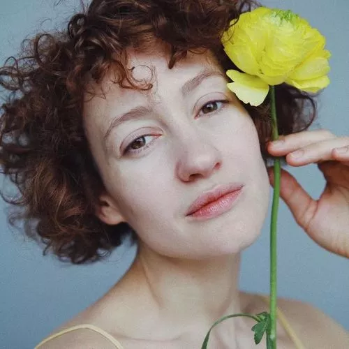 Мириам Сехон