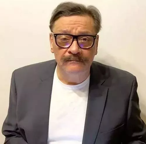 Дмитрий Назаров