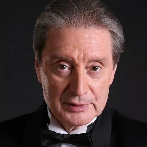 Вениамин Смехов